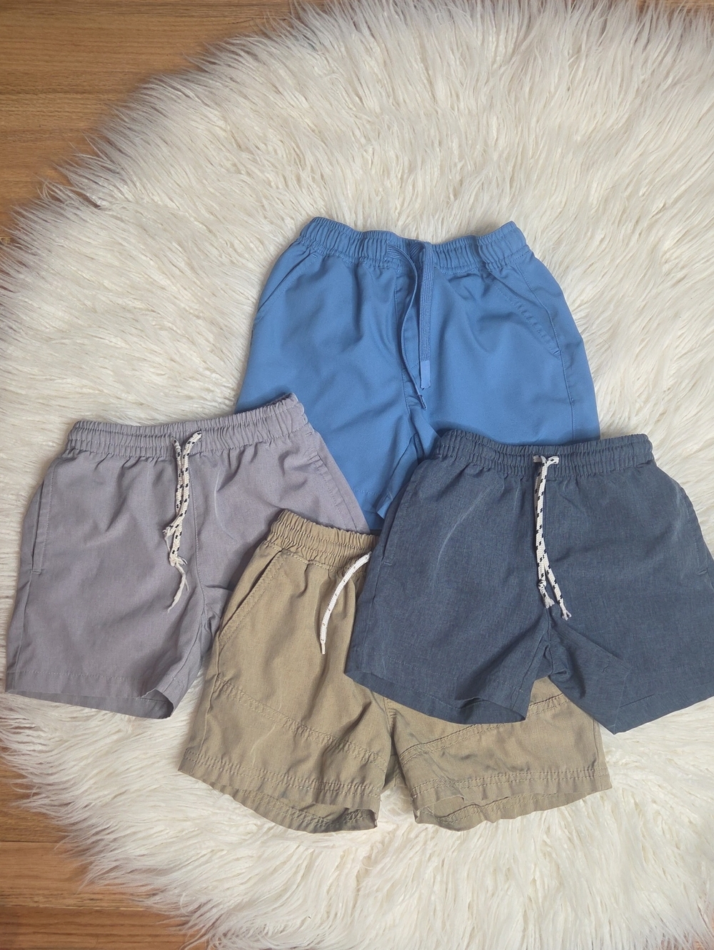 Lot Of Boys Active Shorts Size 4/5